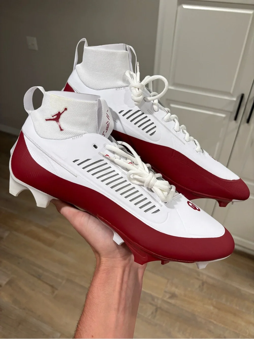 Nike Air Jordan Vapor Edge Pro 2 PE Oklahoma Sooners Size 13.5 Cleats FJ5700-106